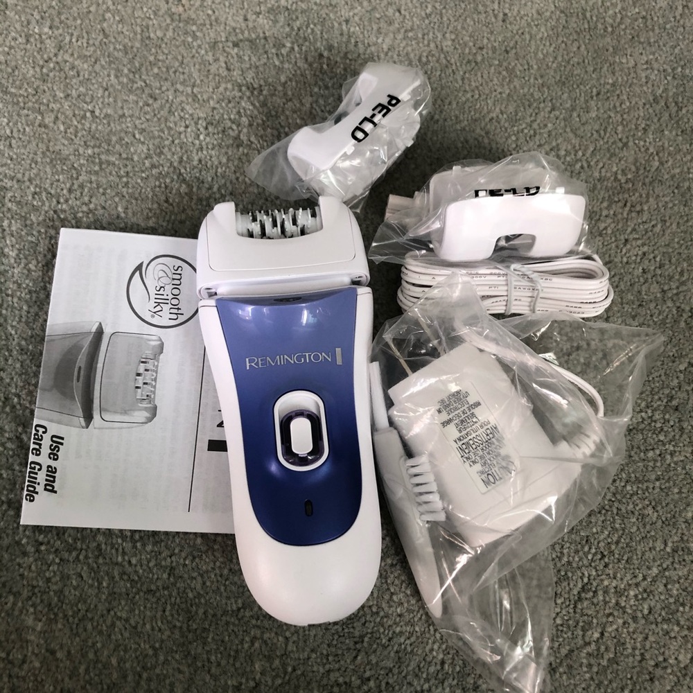 NEVER USED Remington Smooth &Silky Deluxe Epilator